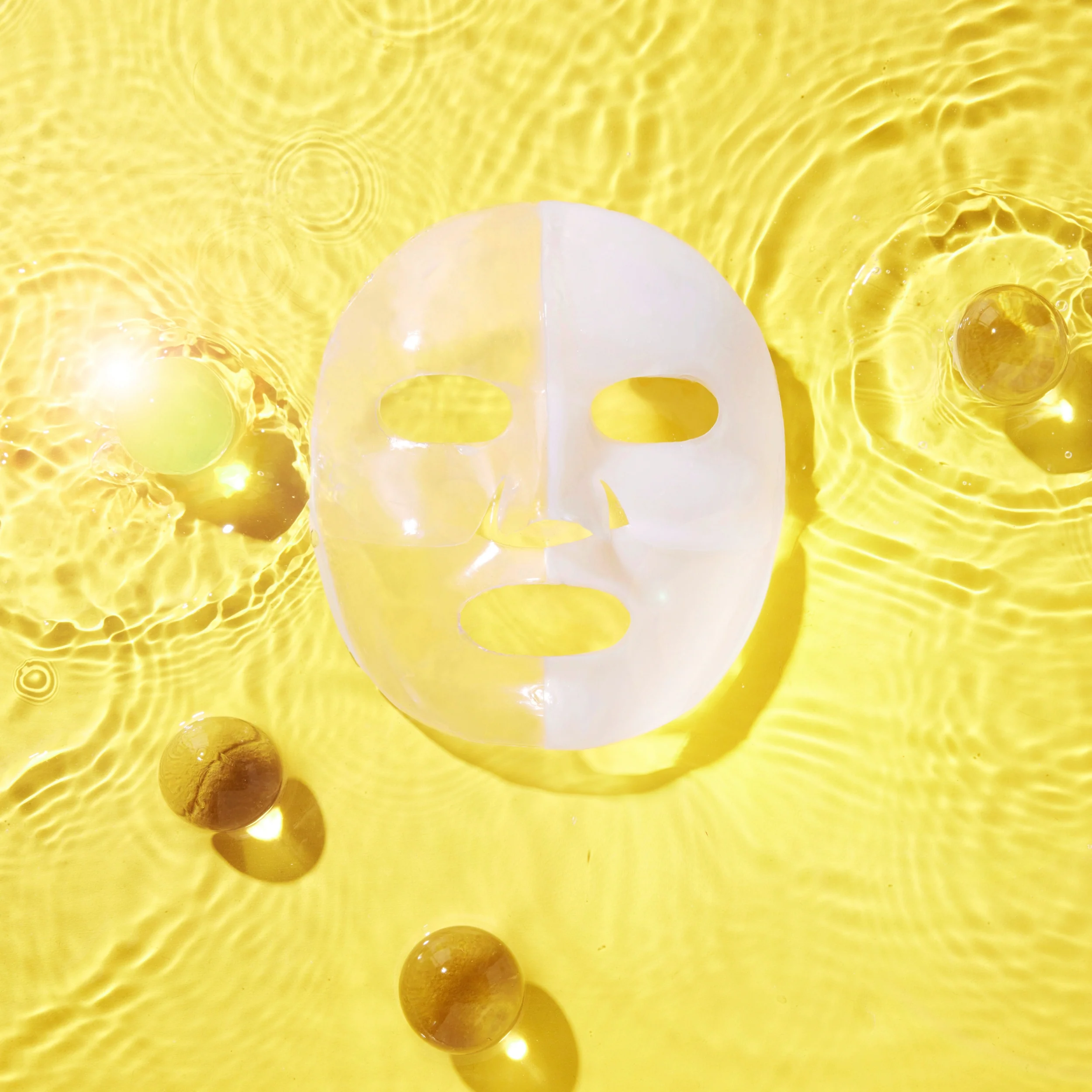COSRX Advanced Snail Mucin Glass Glow Hydrogel Mask 3-pack - Image 2