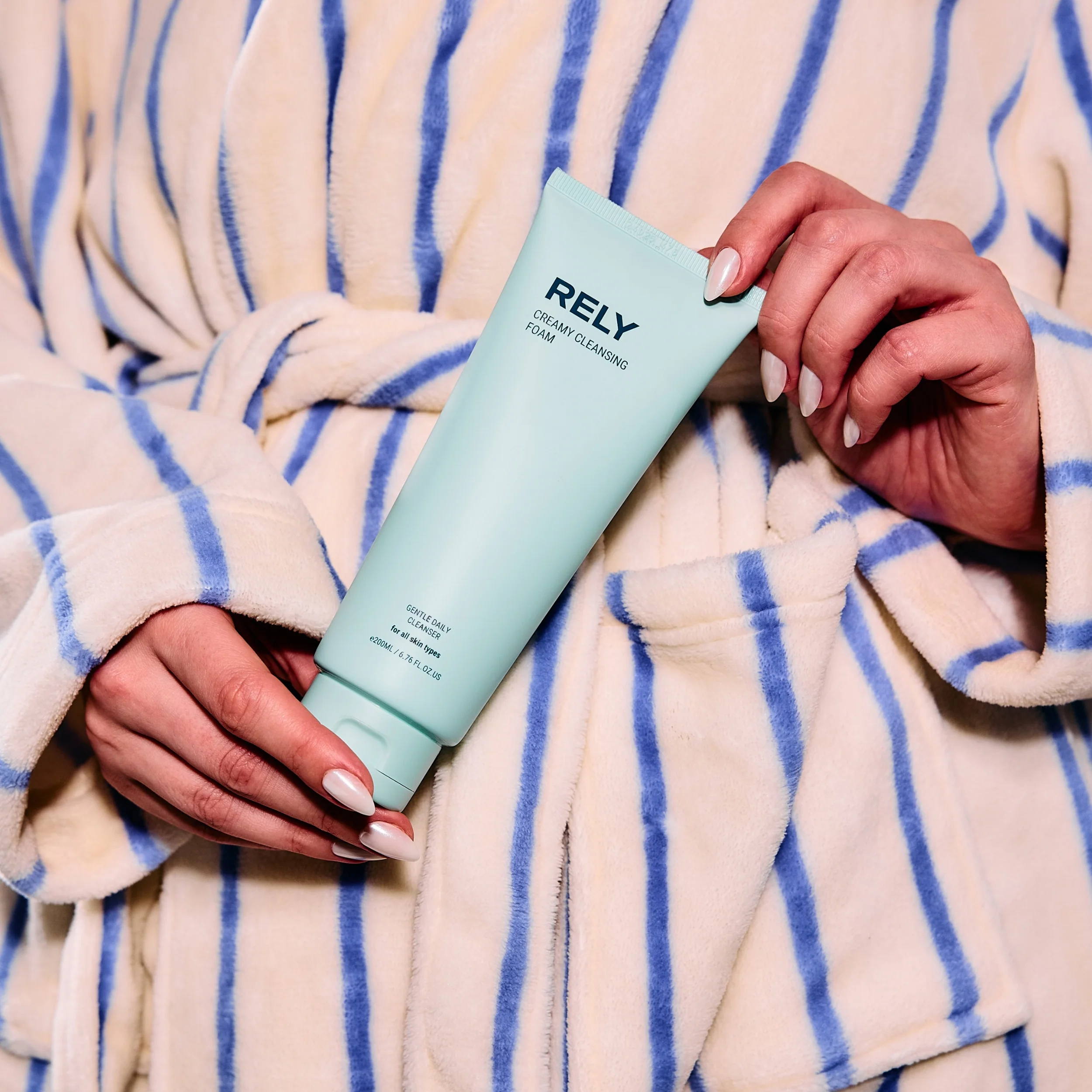RELY Creamy Cleansing Foam - Image 3