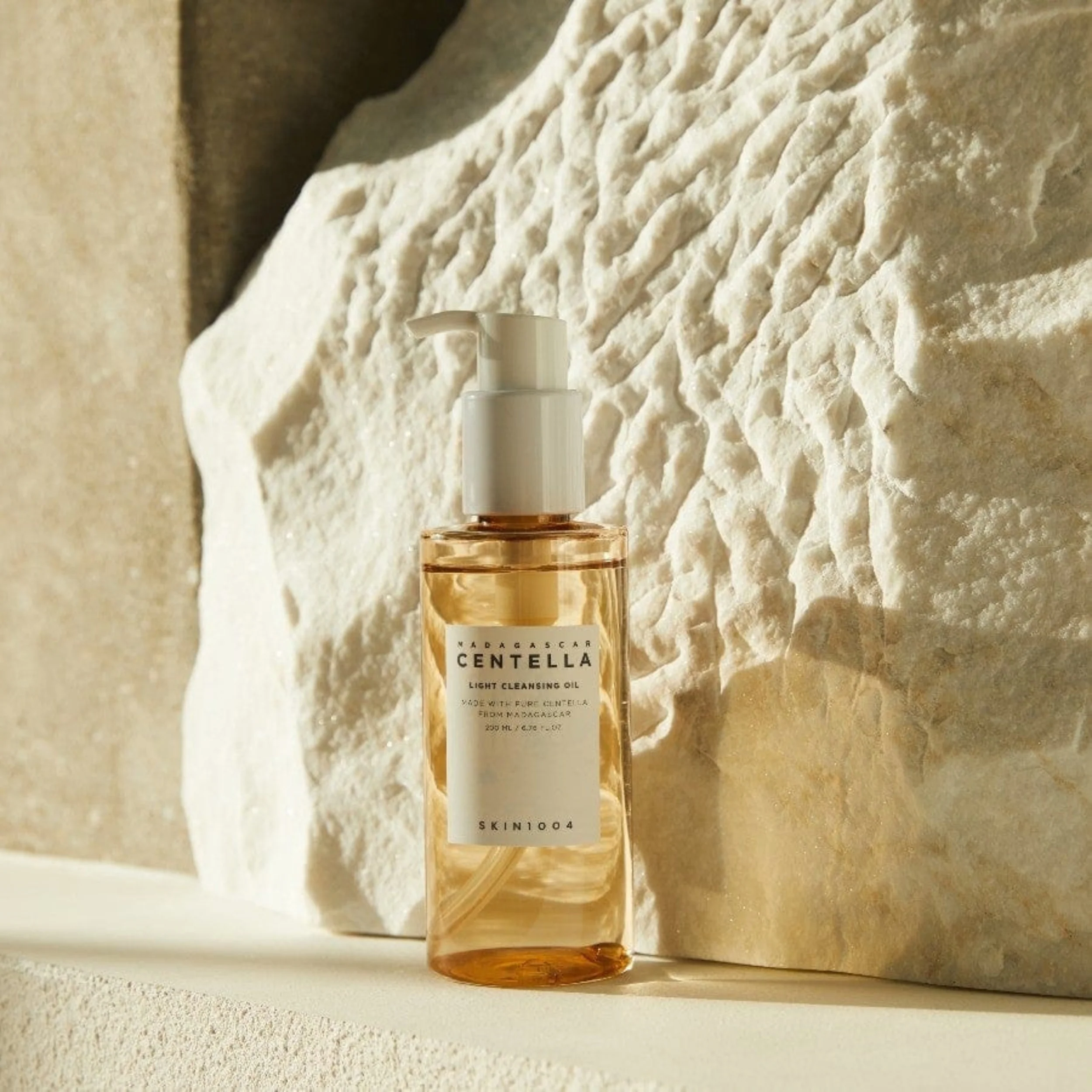 SKIN1004 Centella Light Cleansing Oil - Image 2